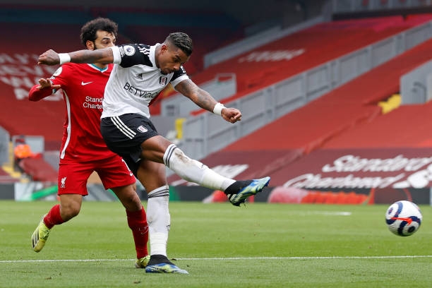 Trực tiếp Liverpool 0-1 Fulham: Đội khách vượt lên Ảnh 1