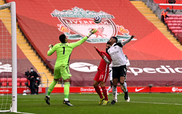 Trực tiếp Liverpool 0-1 Fulham: Đội khách vượt lên Ảnh 1