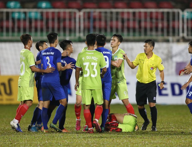 Sao U22 Việt Nam tỏa sáng, U21 HAGL thắng nhẹ nhàng Tây Ninh Ảnh 1