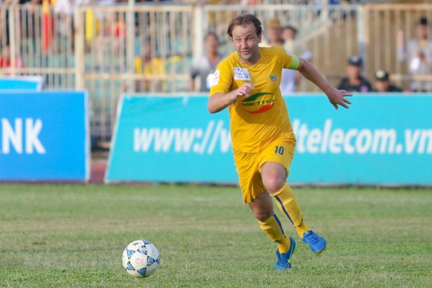 Những sao Word Cup từng sang Việt Nam chơi bóng Ảnh 1