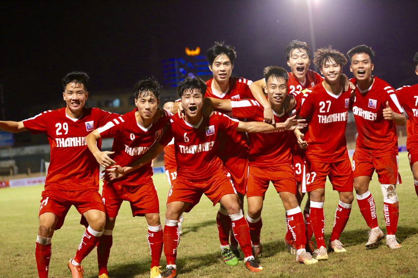 U21 CAND thắng nhọc nhằn Ảnh 1