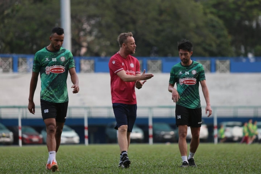 lee-nguyen-se-don-tet