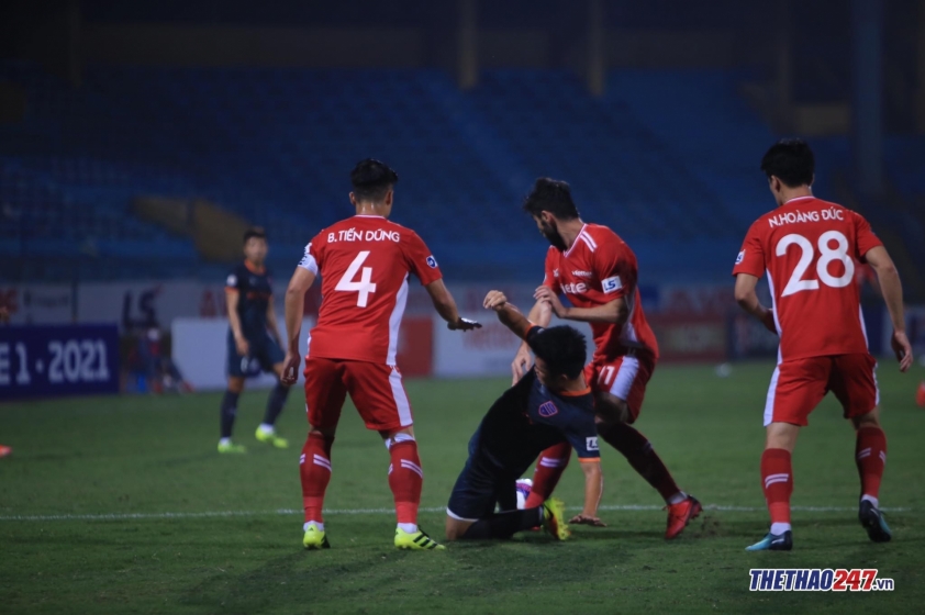 Trực tiếp Viettel 0-0 Bình Dương: Tiến Dũng, Quế Ngọc Hải đá chính Ảnh 1