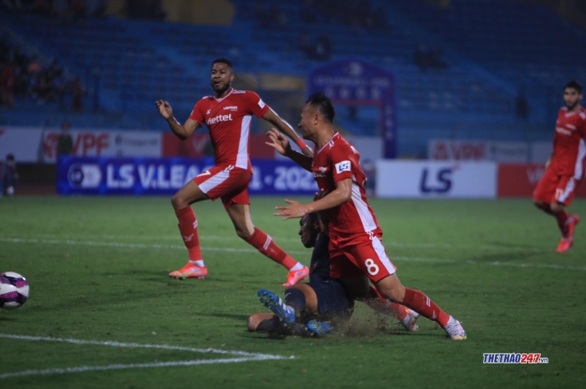 Trực tiếp Viettel 2-1 Bình Dương: Quế Ngọc Hải, Tiến Linh nổ súng Ảnh 1