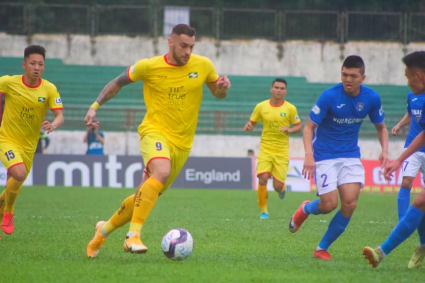 Trực tiếp SLNA 1-0 Quảng Ninh: Bruno nổ súng Ảnh 1