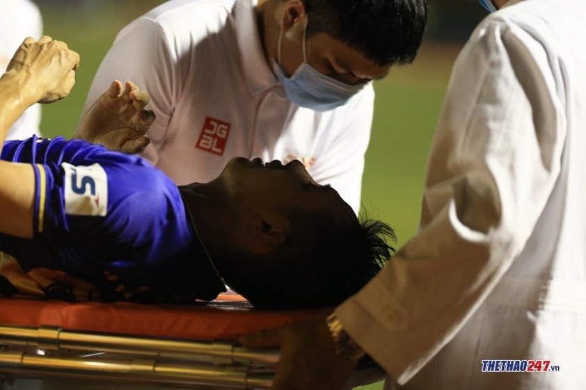 Chuyên gia: 'Không có từ ngữ gì để diễn tả chấn thương của Hùng Dũng' Ảnh 1