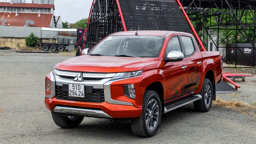 Ngoại thất xe Mitsubishi Triton