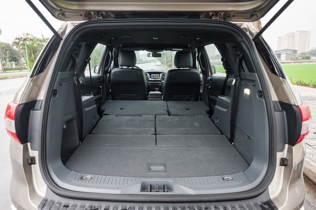 Khoang nội thất xe SUV rộng rãi