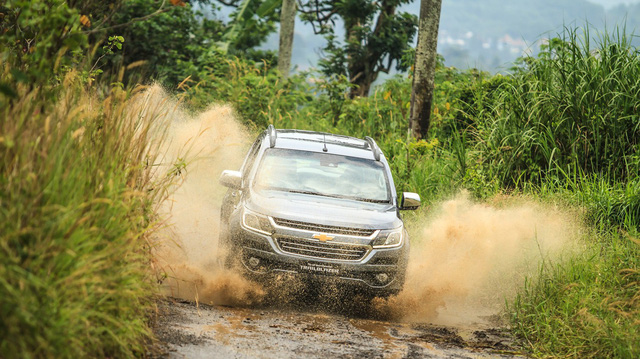 SUV có khả năng off-road vượt trội