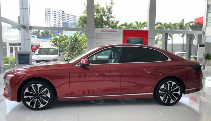 Vinfast Lux A2.0
