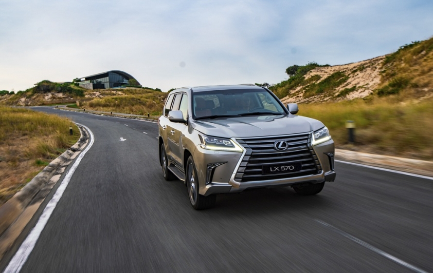 Lexus LX570