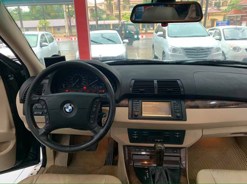 Nội thất BMW X5 đời 2004