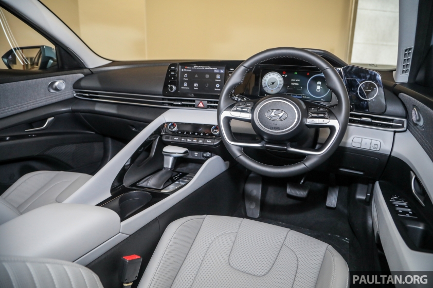 nội thất Elantra 2021