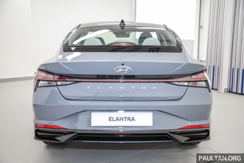 Elantra 2021