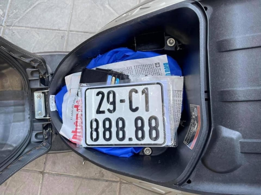 biển số 29C-888.88