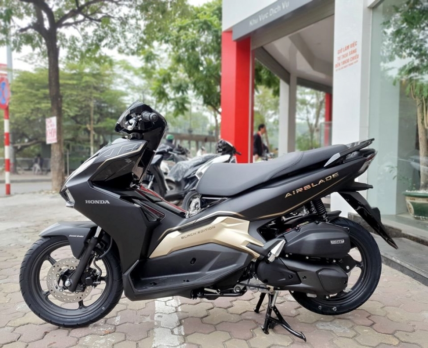 Giá xe Honda Air Blade 2020