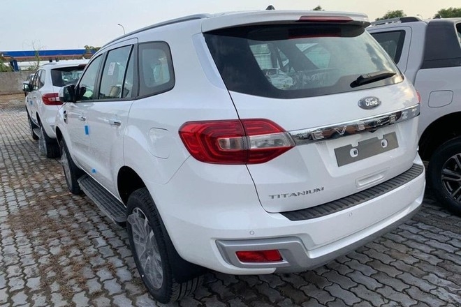 Ford Everest Titanium
