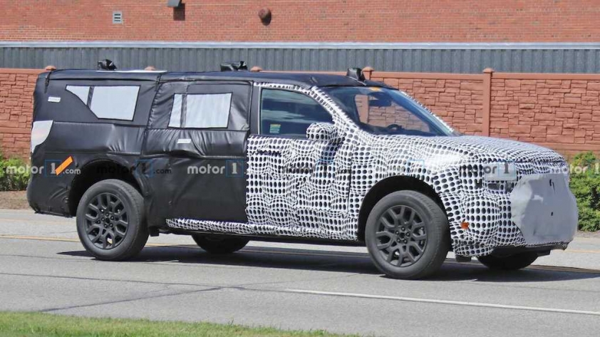 Ford sắp ra mắt xe bán tải giá rẻ, thiết kế ấn tượng như F150 Ảnh 4