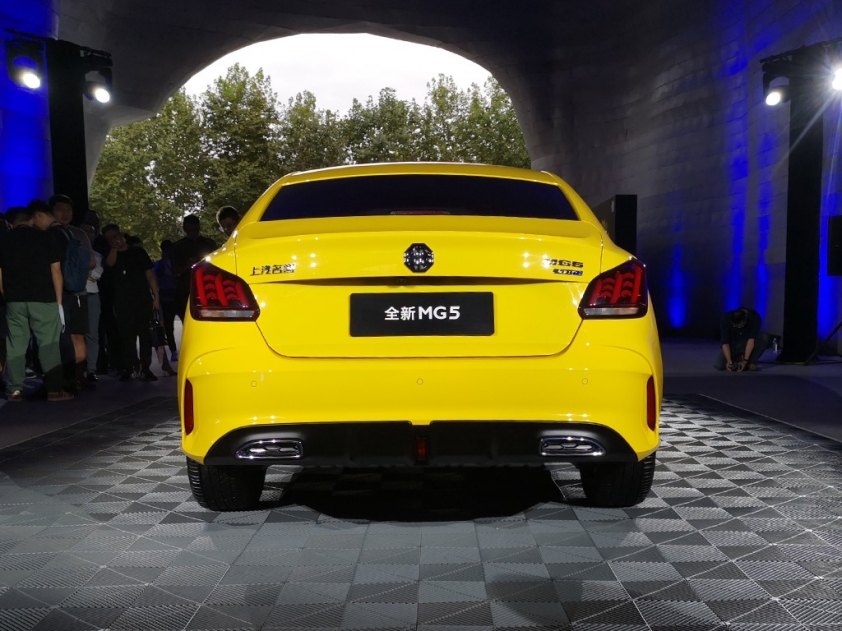 MG5