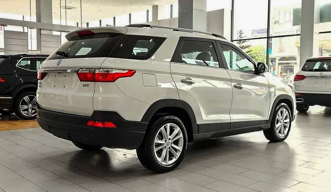 Dongfeng Glory 560