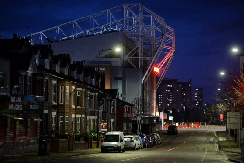 mu-man-city-old-trafford-6