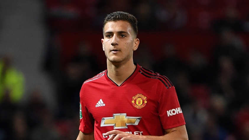 diogo-dalot-mu-chuyen-nhuong