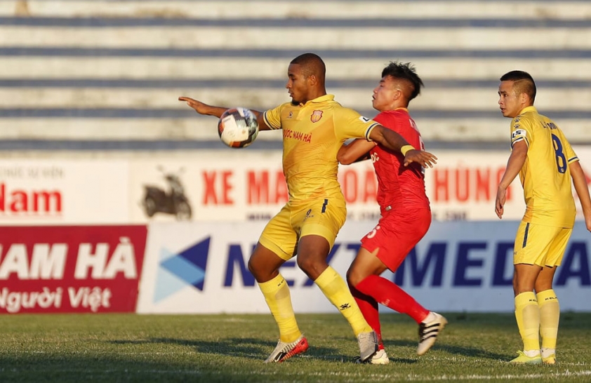 Trực tiếp Nam Định vs Đà Nẵng: 'Chảo lửa' bùng cháy Ảnh 1