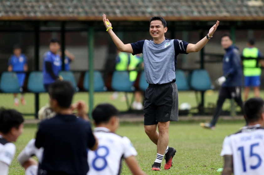 Vòng 2 V.League 2021: Bất ngờ của HAGL, Kiatisak và Lee Nguyễn? Ảnh 2
