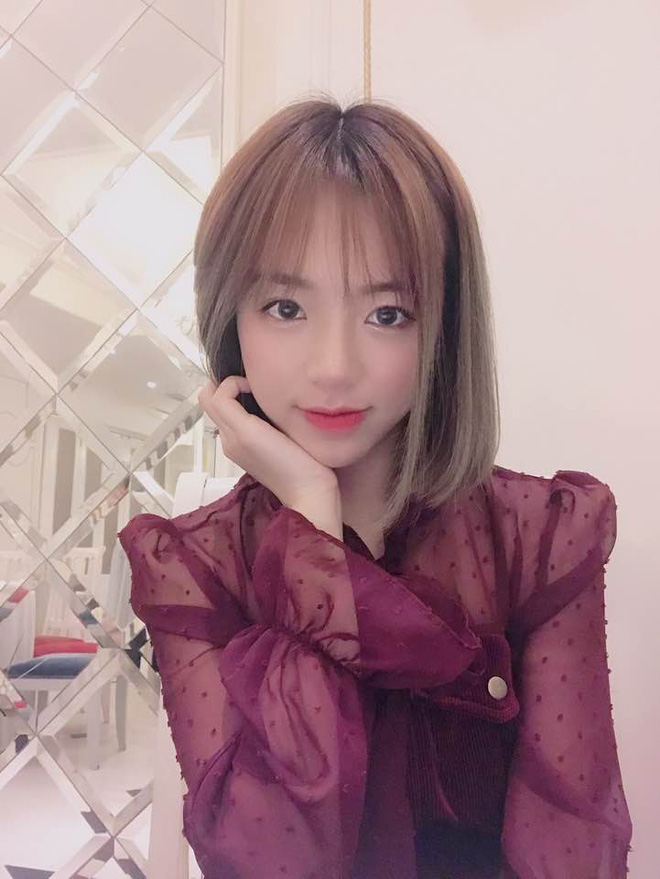 Hoang Thu Huong cam sung Ha Tieu Phu