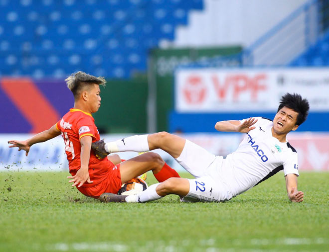 Trực tiếp Bình Dương 3-2 HAGL: Bất ngờ lớn Ảnh 1