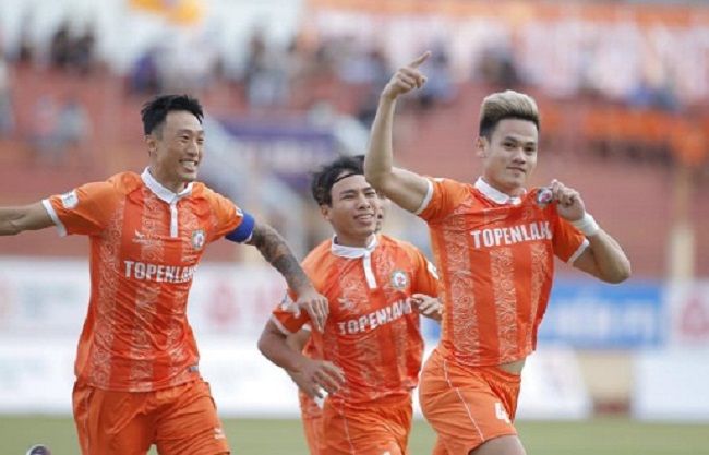 Trực tiếp Bình Định 1-0 SHB Đà Nẵng: Hồ Tấn Tài lập siêu phẩm Ảnh 1