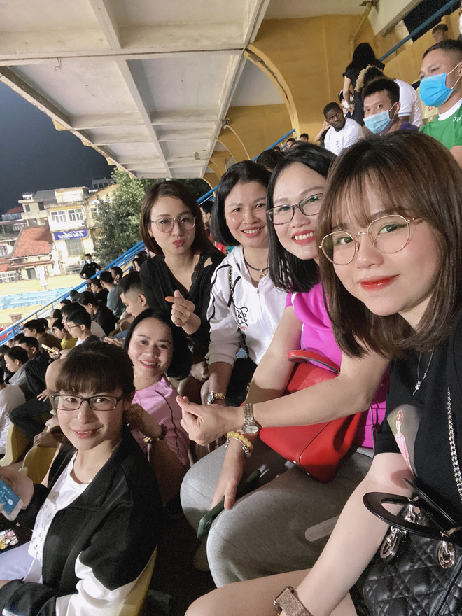 Chân dung anh chàng PT cao to, đẹp trai khiến Huỳnh Anh