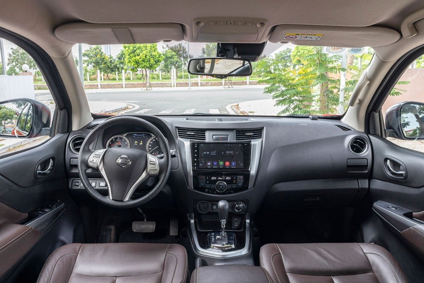 Nội thất Nissan Terra