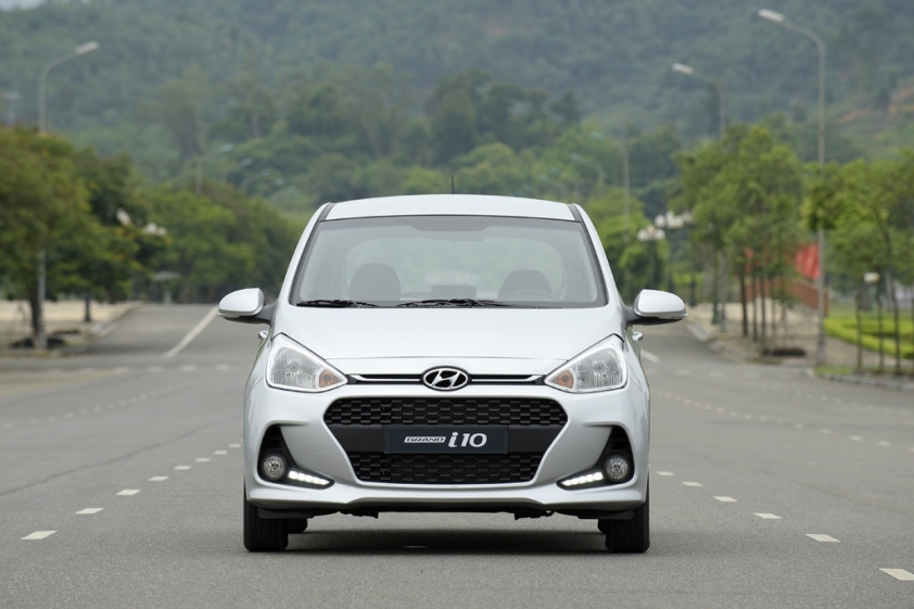 Đầu xe Hyundai Grand i10