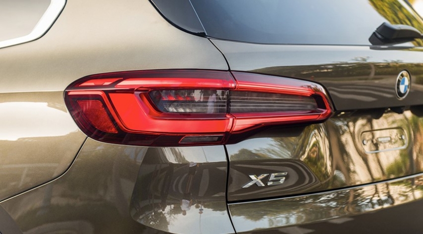 Đèn hậu BMW X5