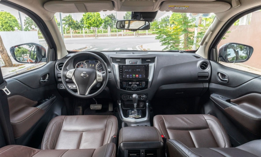 Nội thất Nissan Terra