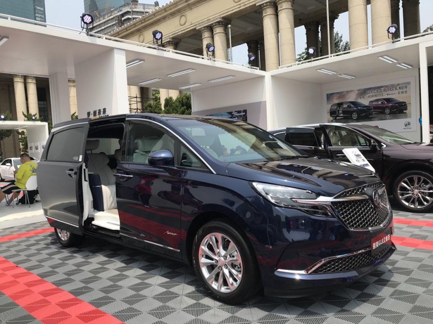 Buick GL8