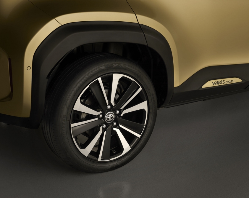 Toyota Yaris Cross Adventure 2021