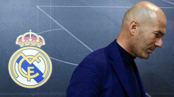 Tin bóng đá HOT 2/2: Zidane chia tay Real, MU bị trọng tài xử ép Ảnh 1