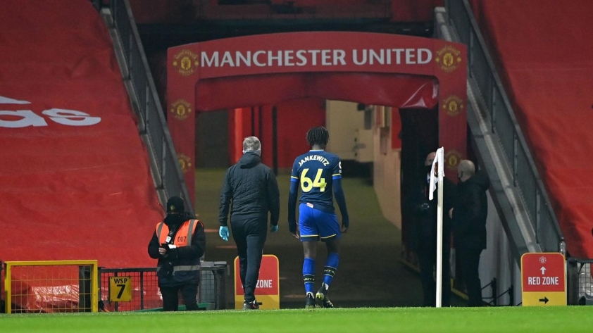 HLV Southampton thừa nhận sai lầm 'tự hủy' trước Man United Ảnh 1