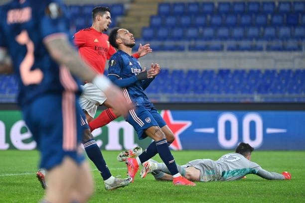Video bàn thắng BENFICA 1-1 ARSENAL: Bắn toàn trượt, Pháo thủ hòa tiếc nuối Ảnh 1