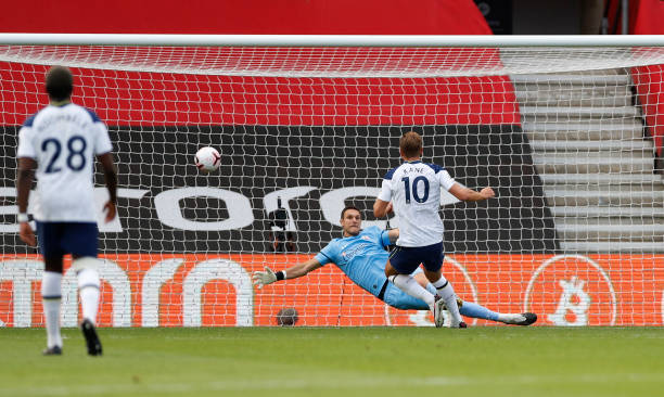 Trực tiếp Southampton 1-0 Tottenham: Ings nổ súng Ảnh 1