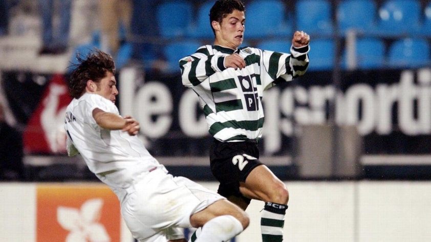 Đội bóng cũ tặng Ronaldo đặc ân ngang với những huyền thoại Ảnh 1