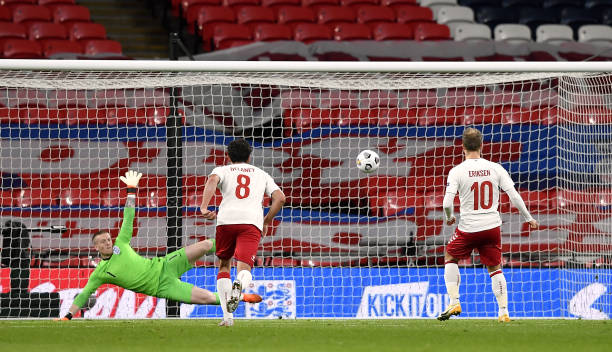 Trực tiếp Anh 0-1 Đan Mạch: Eriksen nổ súng Ảnh 1