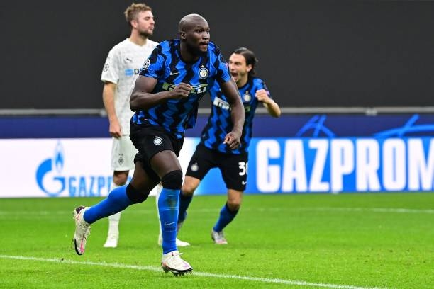 Lukaku tỏa sáng, Inter thoát thua trên sân nhà Ảnh 1