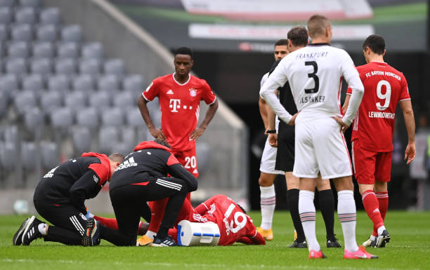 Trực tiếp Bayern Munich 0-0 Frankfurt: Nhập cuộc sôi động Ảnh 1