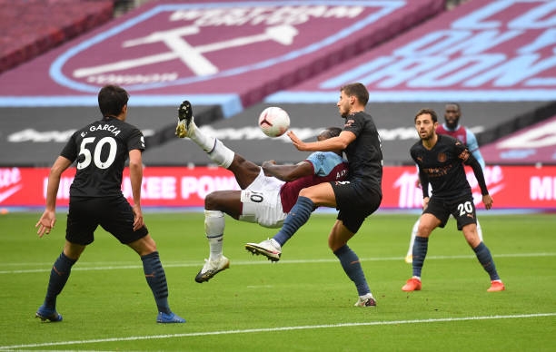 Trực tiếp West Ham 1-0 Man City: Antonio nổ súng Ảnh 1