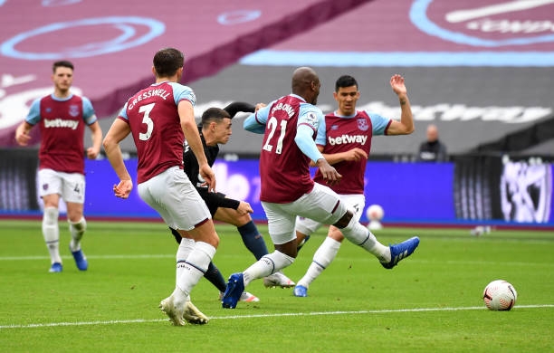 Trực tiếp West Ham 1-1 Man City: Khách ép sân Ảnh 1