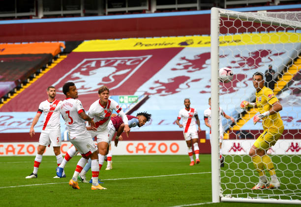 Trực tiếp Aston Villa 1-4 Southampton: Mings ghi bàn danh dự Ảnh 1