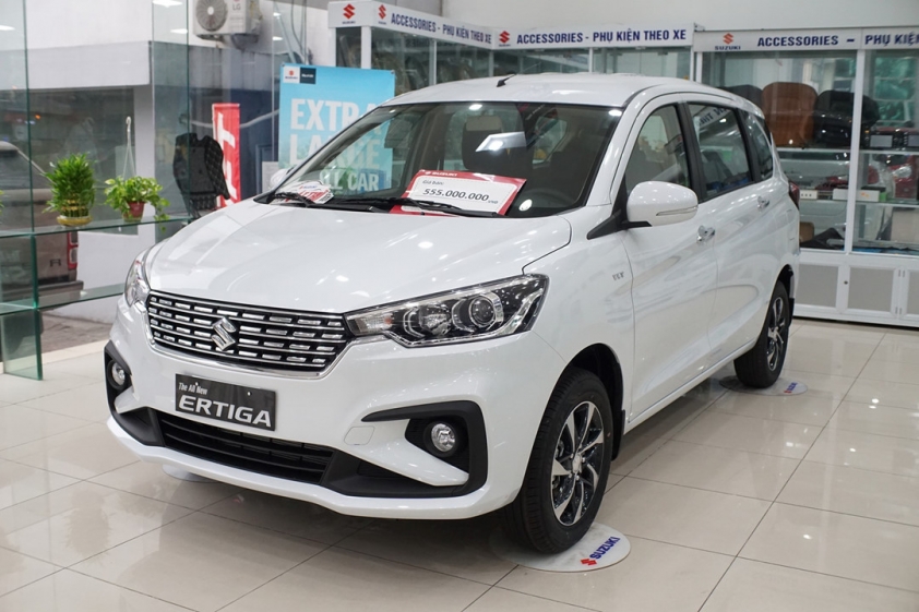 Phần đầu xe Suzuki Ertiga